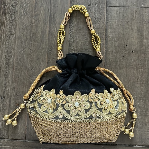 Beautiful Indian Evening Handbag Clutch Purse - Picture 2 of 4